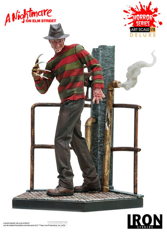 NIGHTMARE ON ELM STREET - FREDDY KRUEGER - STATUA 23CM DELUXE