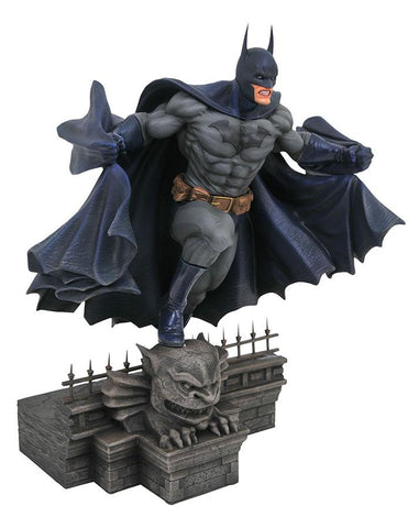 DC GALLERY BATMAN COMIC FIGURE