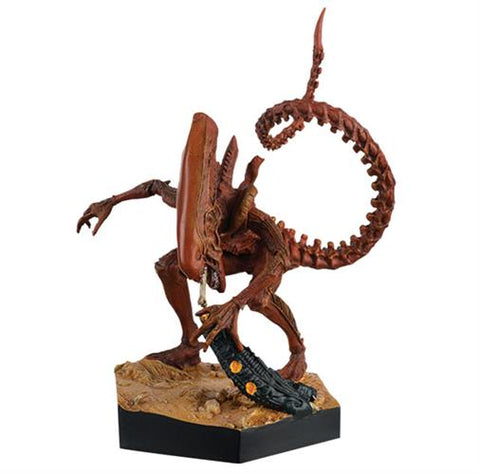 ALIEN & PREDATOR - RED XENOMORPH (ALIEN GENOCIDE 1993) - FIGURE 13CM