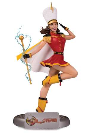 Dc Bombshells Mary Shazam Statue